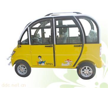  QQ电动四轮车